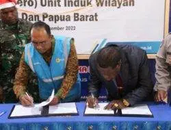 Kado Natal, 750 Pelanggan Baru di Distrik Kobagma Mamteng nikmati listrik
